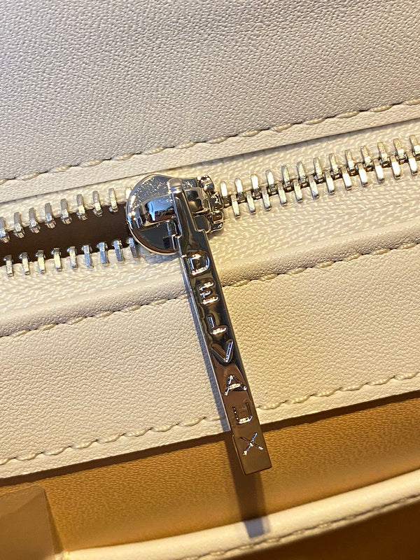 Luxurious Totes - Latest - 6109