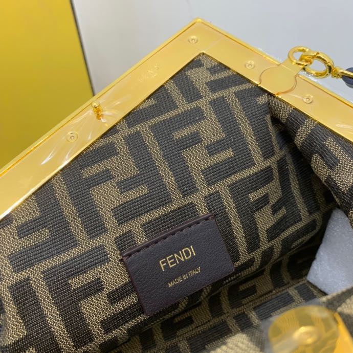 Luxurious Totes - Latest - 11400
