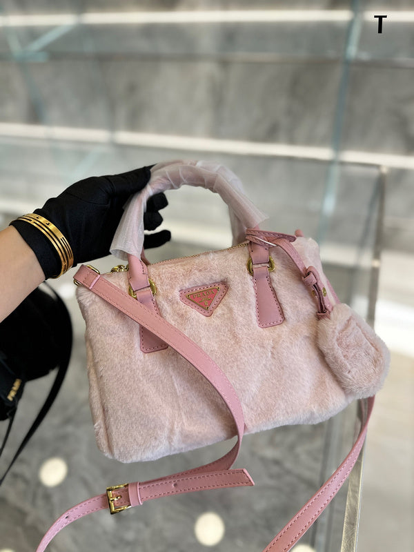 Luxurious Totes - PDA3 Bags - 152