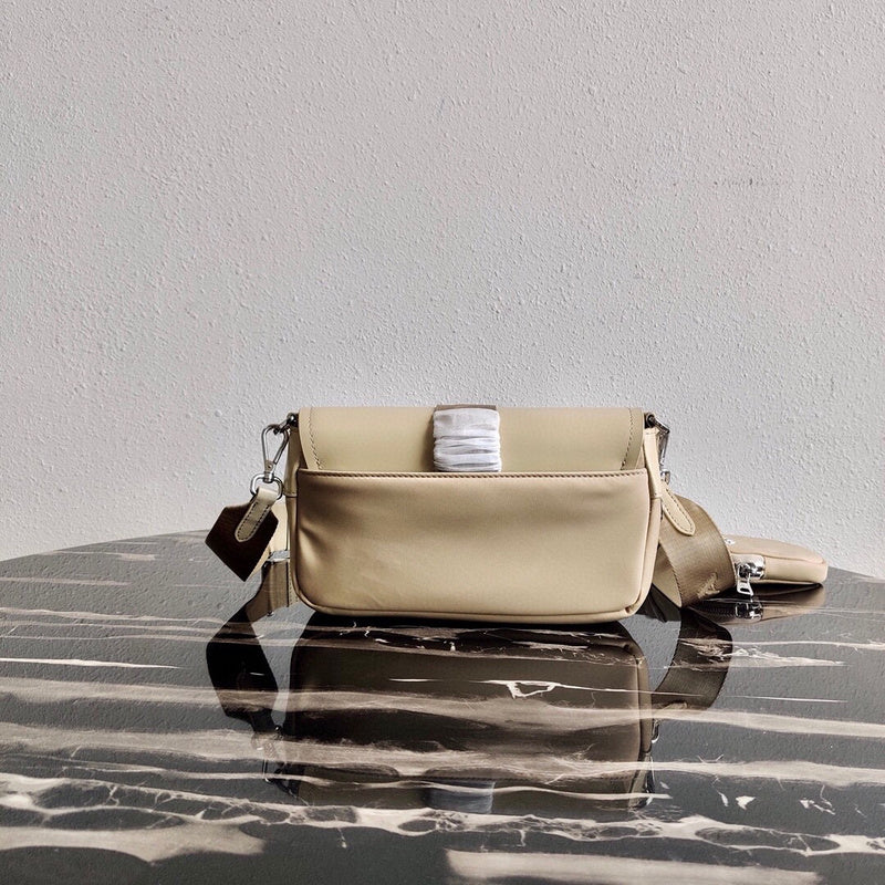 Luxurious Totes - Latest - 4740