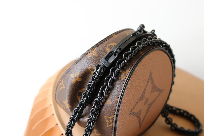 LOV - Luxurious Totes - 1803
