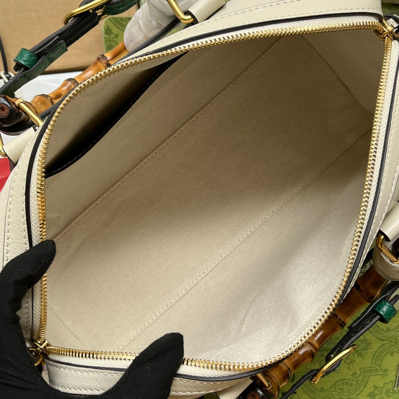 GUI - Luxurious Totes - 942