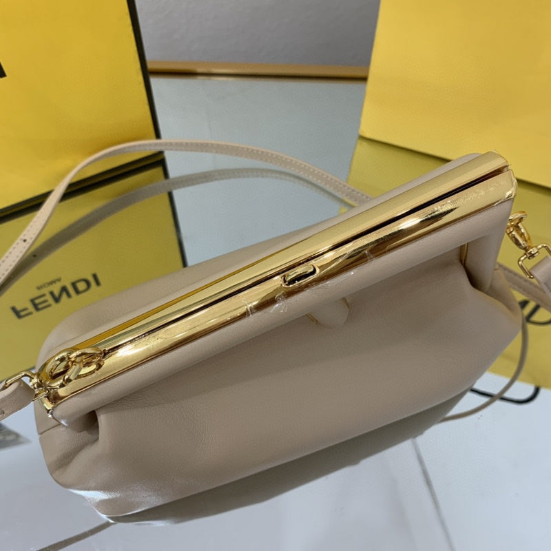 Luxurious Totes - Latest - 11150