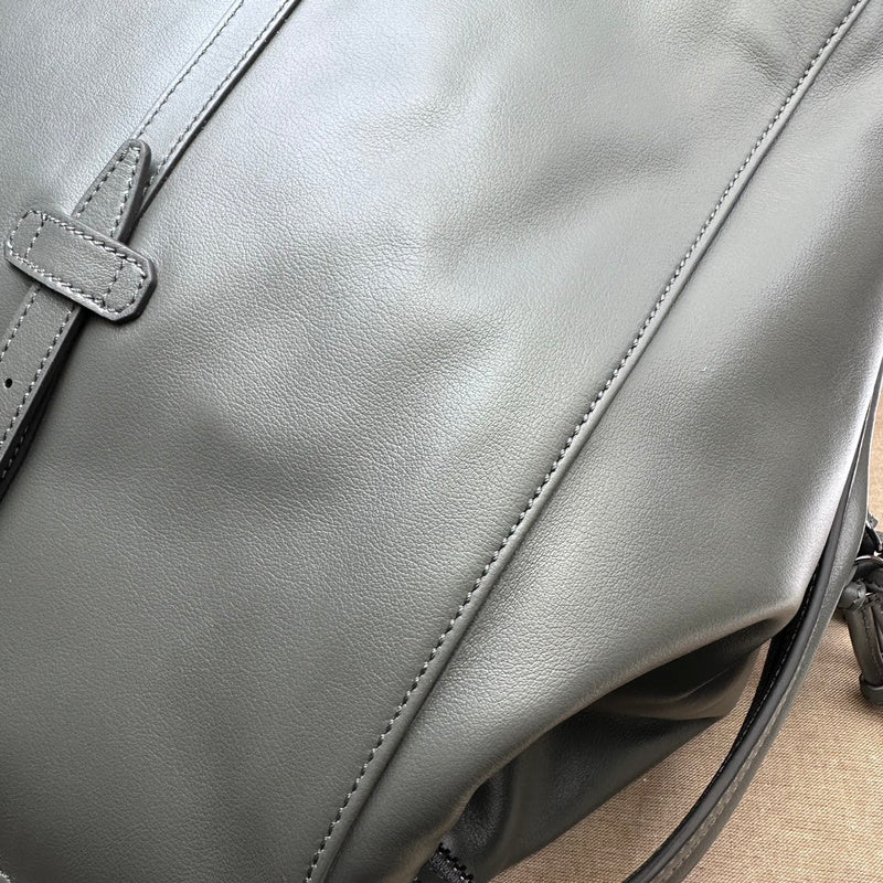 GUI - Luxurious Totes - 251