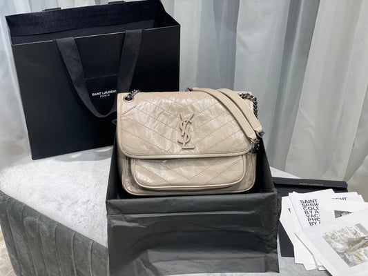 Luxurious Totes - Latest - 9228