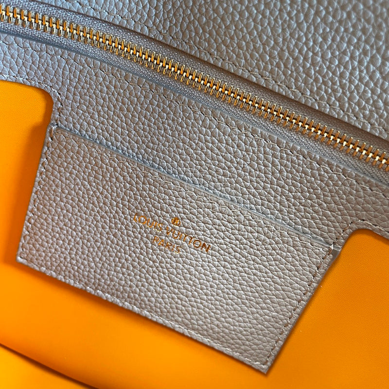 LOV - Luxurious Totes - 2102