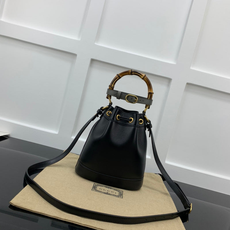 GUI - Luxurious Totes - 667