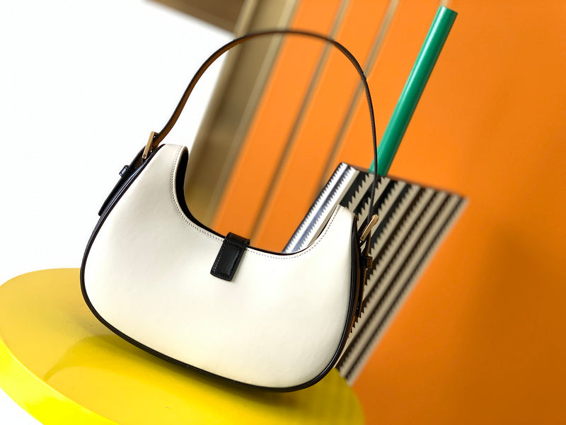Luxurious Totes - Latest - 8157