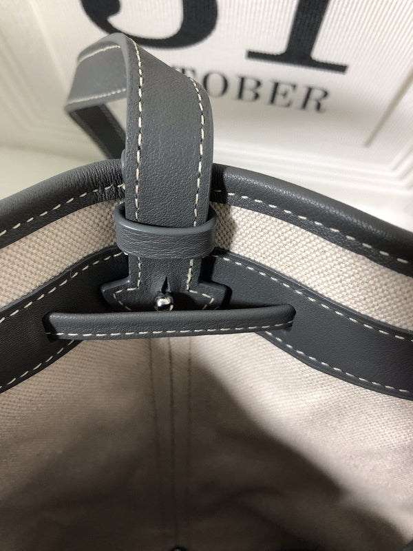Lux-Totes - GOD Bags - 171
