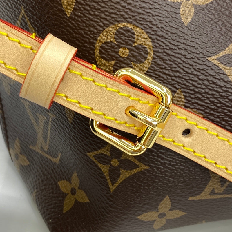 LOV - Luxurious Totes - 1524
