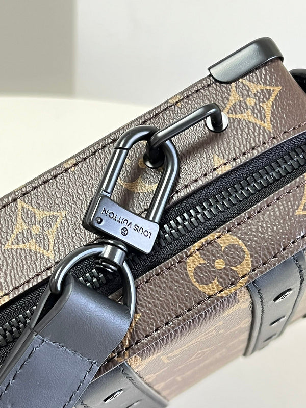 LOV - Luxurious Totes - 1797