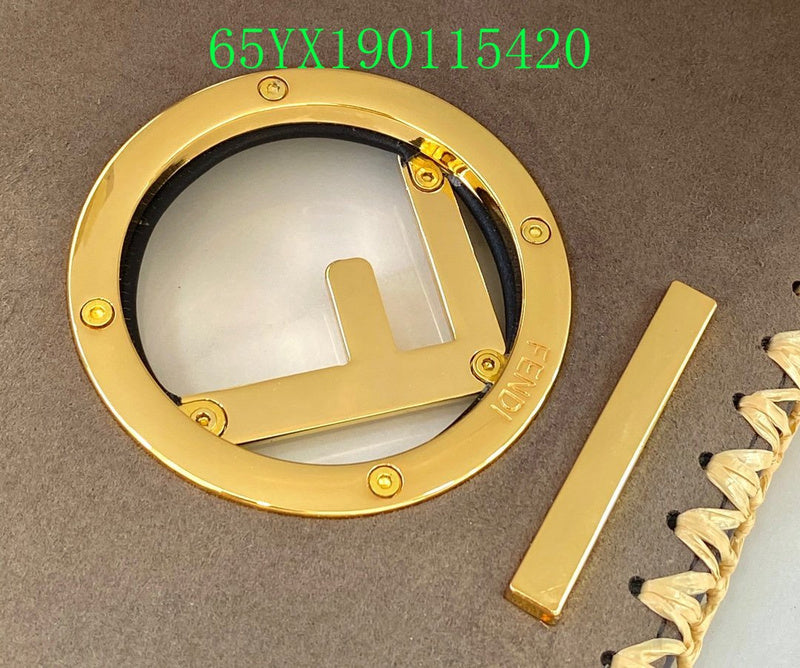 GC - Shoulder - 3478