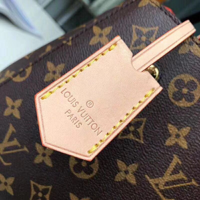LOV - Luxurious Totes - 2620