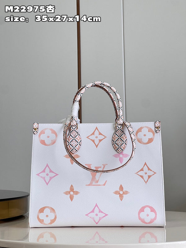 LOV - Luxurious Totes - 003