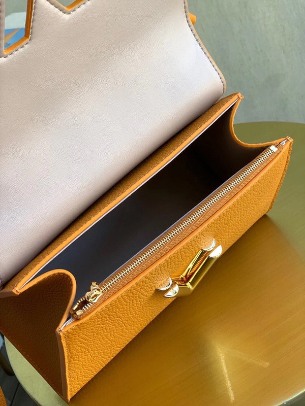 LOV - Luxurious Totes - 729