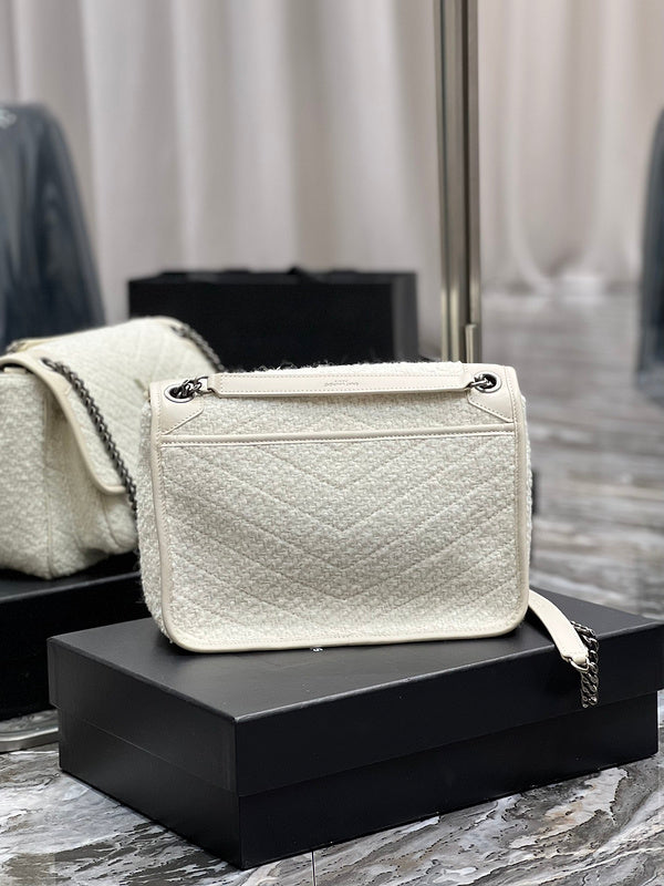 Luxurious Totes - Latest - 8462