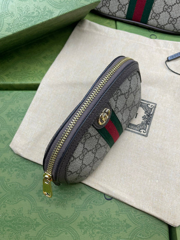 GUI - Luxurious Totes - 880