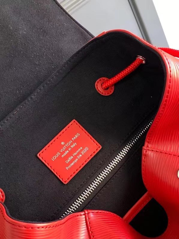 LOV - Luxurious Totes - 2189