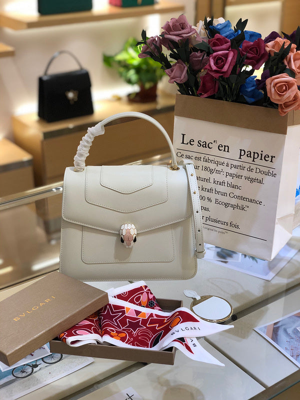 Luxurious-Totes - BVLGA Bags - 586
