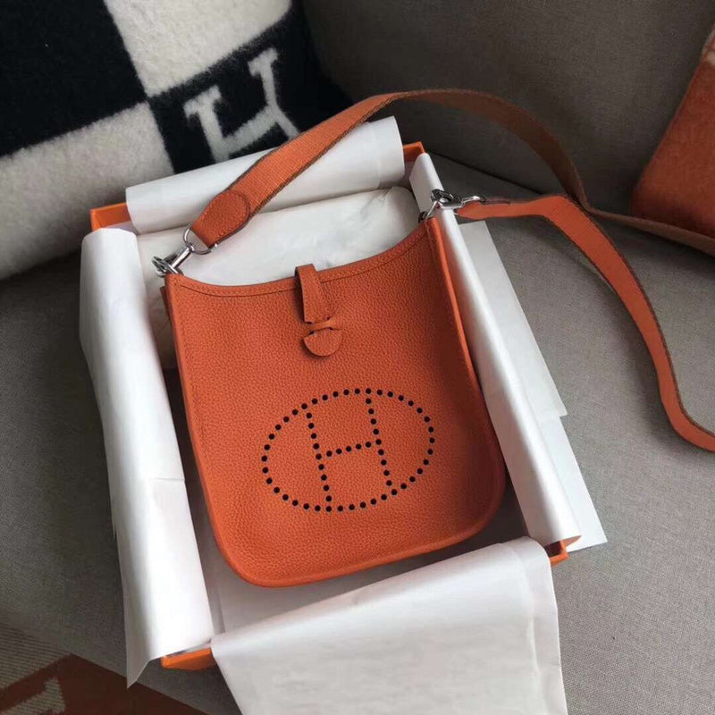 Luxurious Totes - Latest - 6837