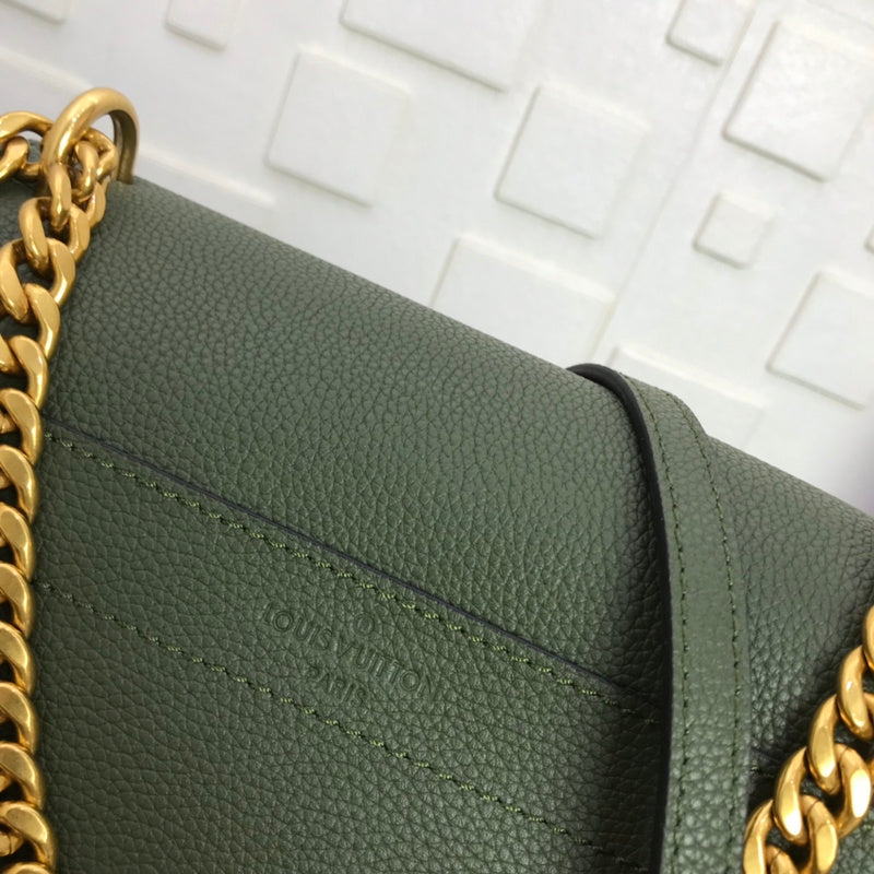 Luxurious Totes - Latest - 1520