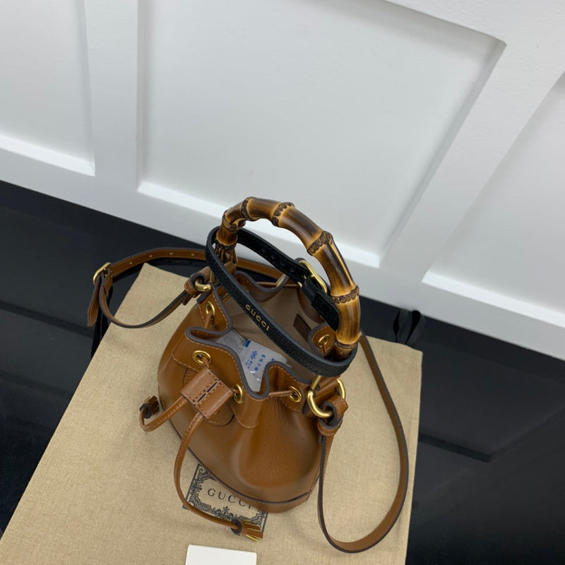 GUI - Luxurious Totes - 666