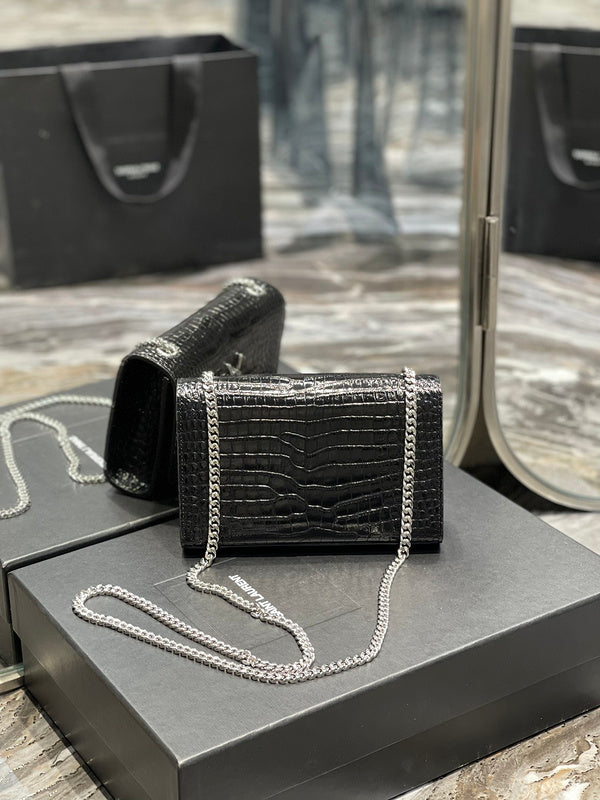 Luxurious Totes - Latest - 8519