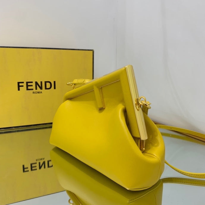 Luxurious Totes - Latest - 11404