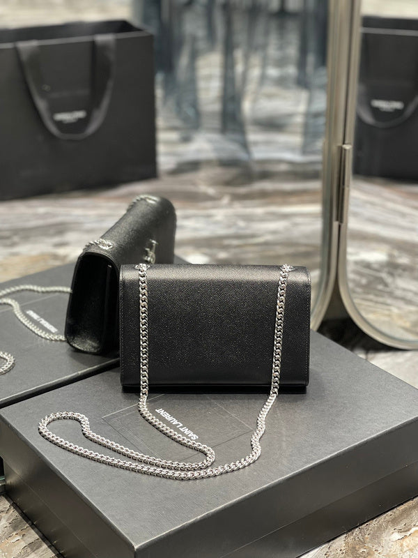 Luxurious Totes - Latest - 8526