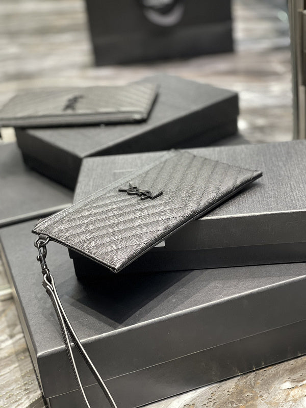 Luxurious Totes - Latest - 7180