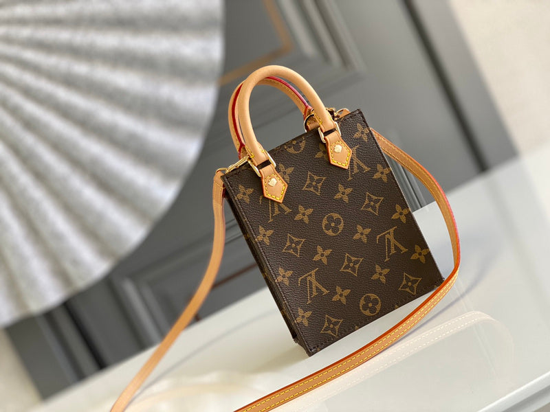 LOV - Luxurious Totes - 2355