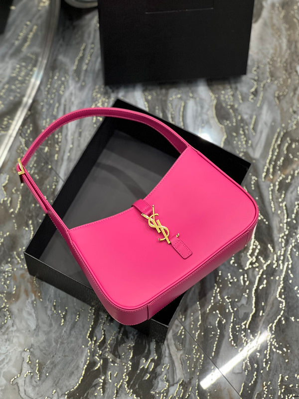 Luxurious Totes - Latest - 8121