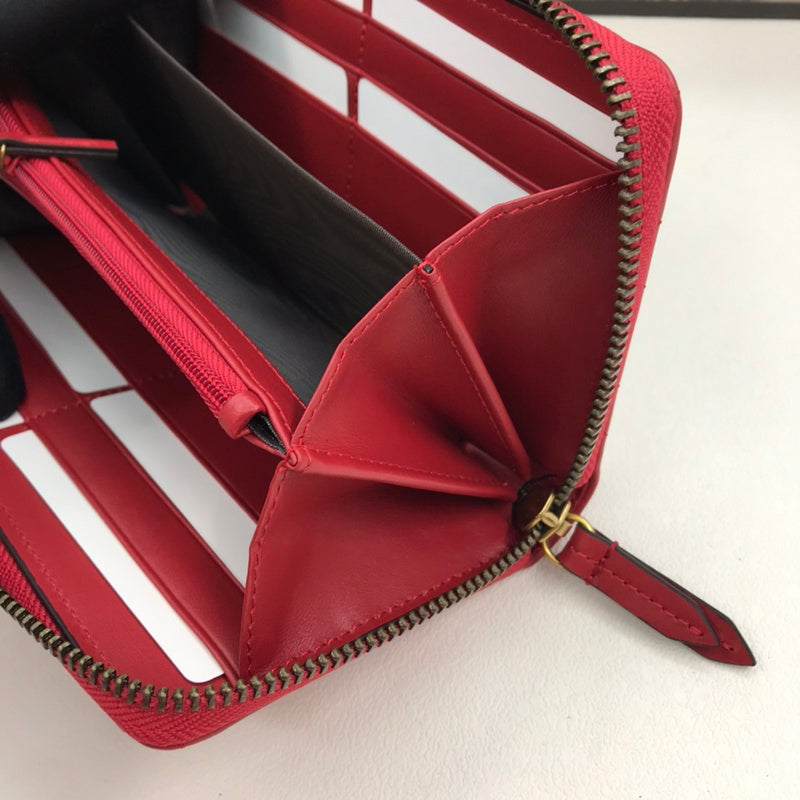 Luxurious Totes - Latest - 7460