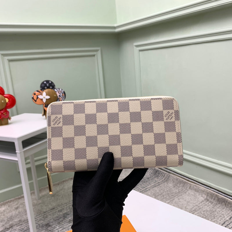 Luxurious Totes - Latest - 687