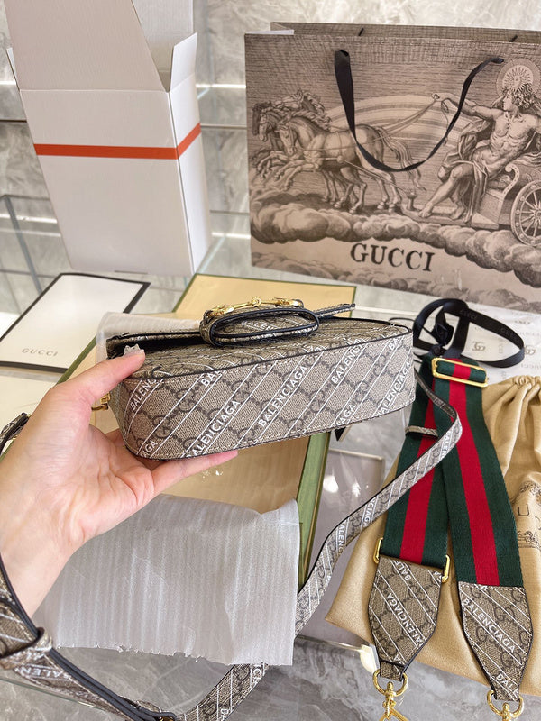 Luxurious Totes - BGA2 Bags - 233