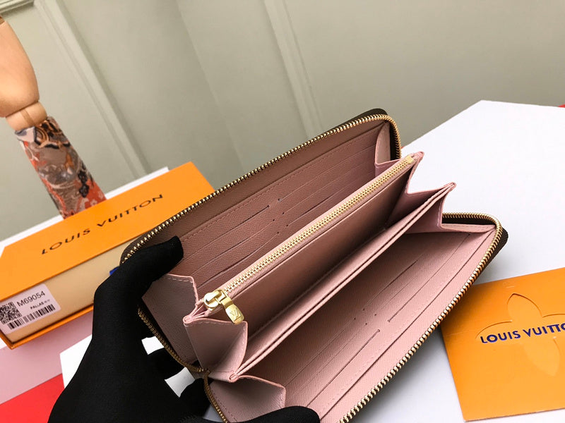 Luxurious Totes - Latest - 528
