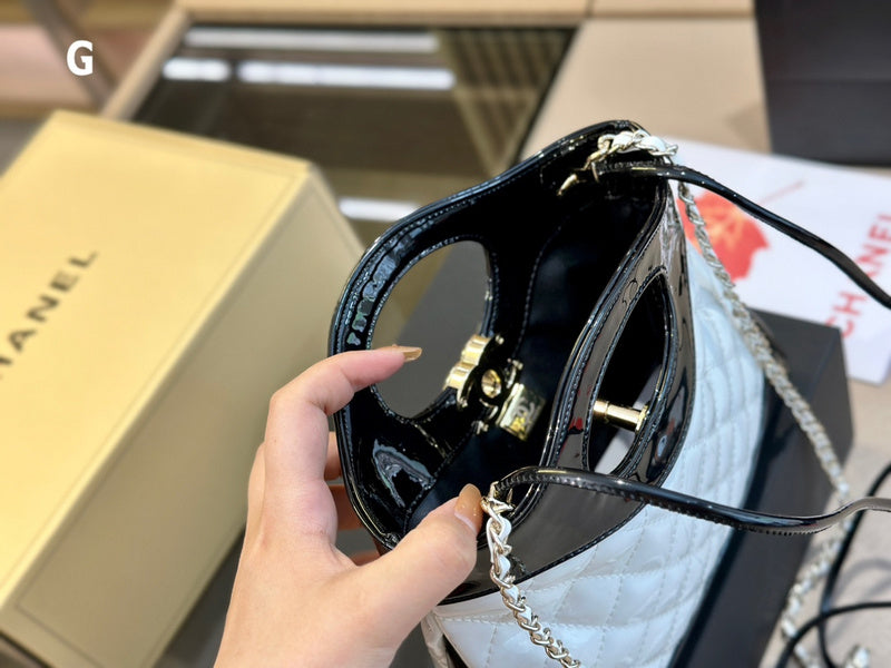 Luxurious Totes - CNL3 Bags - 129