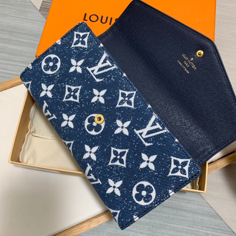 LOV - Luxurious Totes - 1779