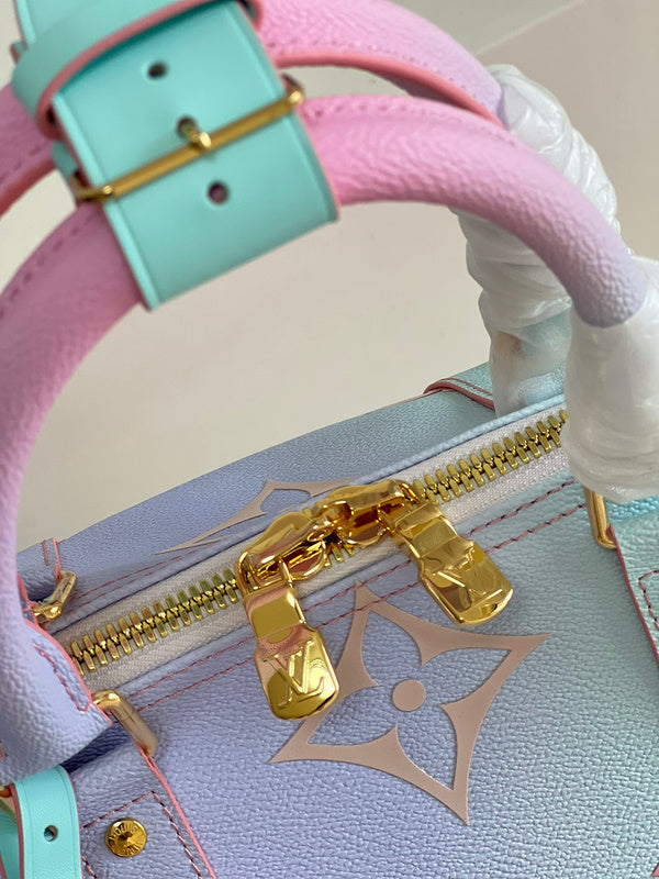 LOV - Luxurious Totes - 1403