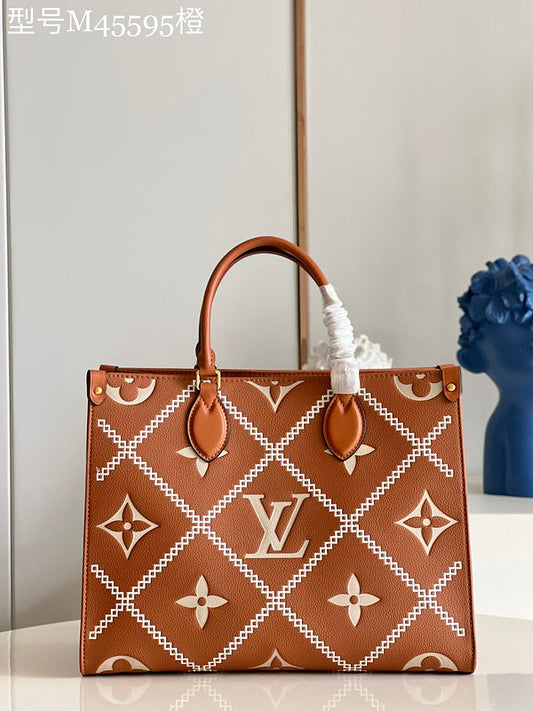 LOV - Luxurious Totes - 2015