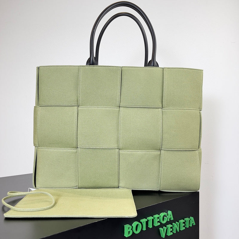 Luxurious-Totes - BV Bags - 688