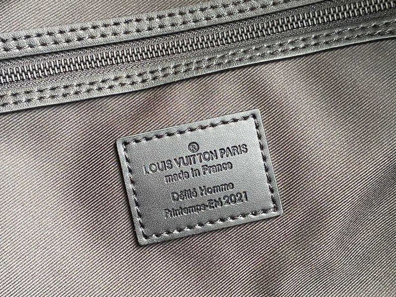 LOV - Luxurious Totes - 2290