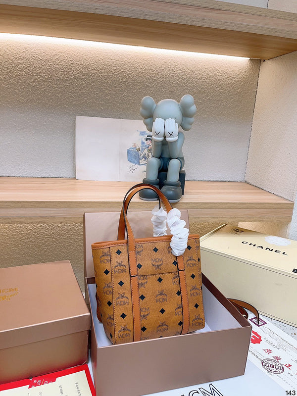 Luxurious Totes - CMM Bags - 034