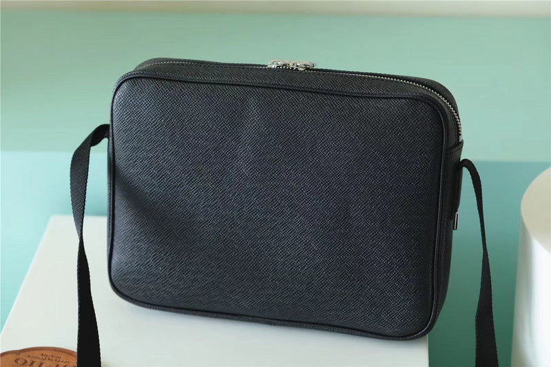 Lux-Totes - LOV Bags - 4084