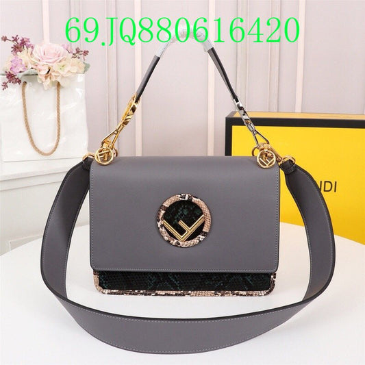 GC - Shoulder - 2890