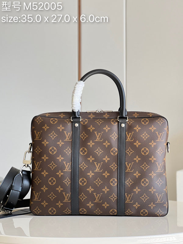 LOV - Luxurious Totes - 2023