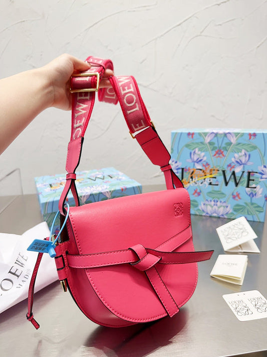 Luxurious Totes - LW-CH Bags - 016