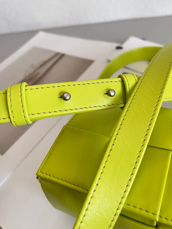 Luxurious Totes - Latest - 6989
