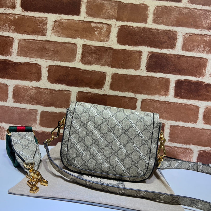 GUI - Luxurious Totes - 1258