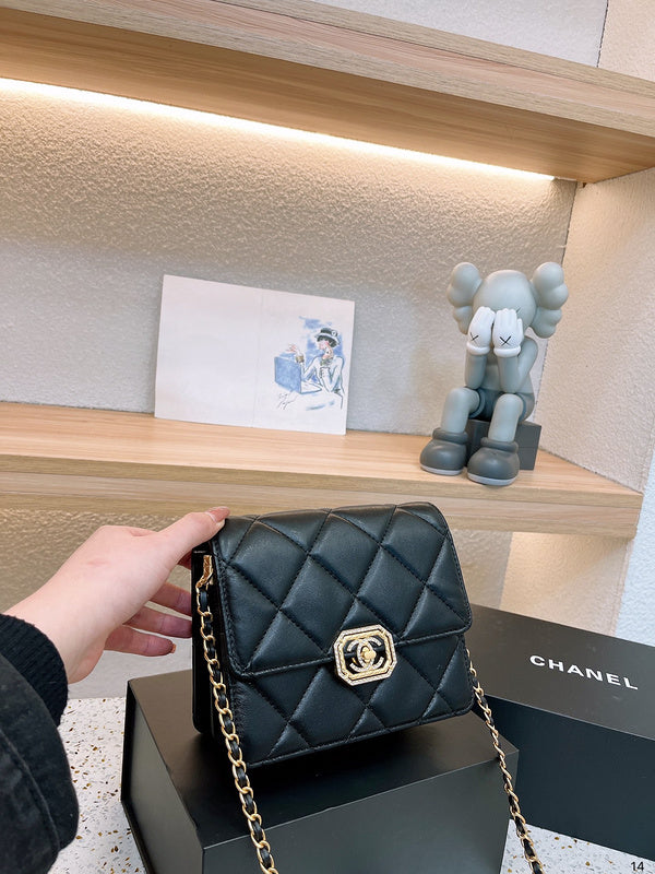 Luxurious Totes - CNL3 Bags - 372